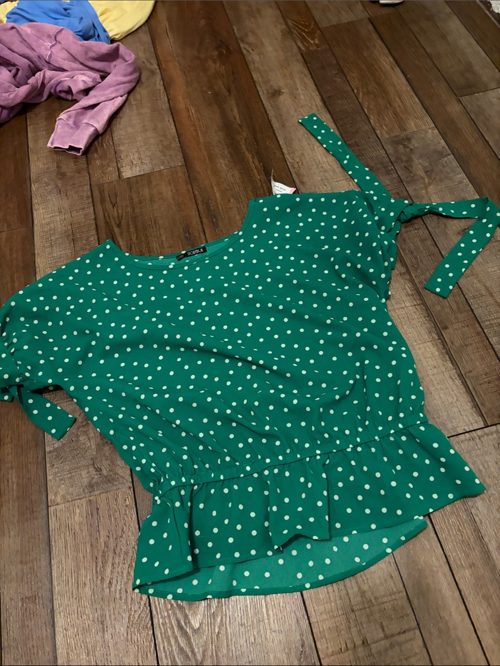 T.J.Maxx Green Polka Dot Peplum Tie-Sleeve Blouse